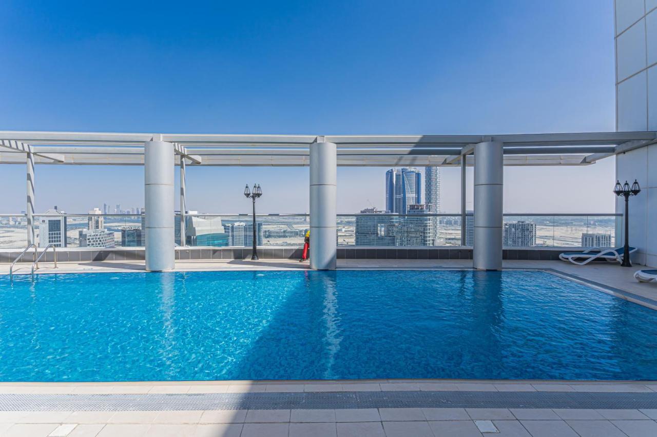 Higuests - Spacious Studio With City Views Near Dubai Mall エクステリア 写真