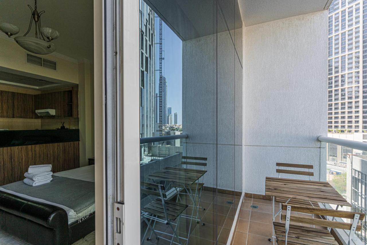 Higuests - Spacious Studio With City Views Near Dubai Mall エクステリア 写真