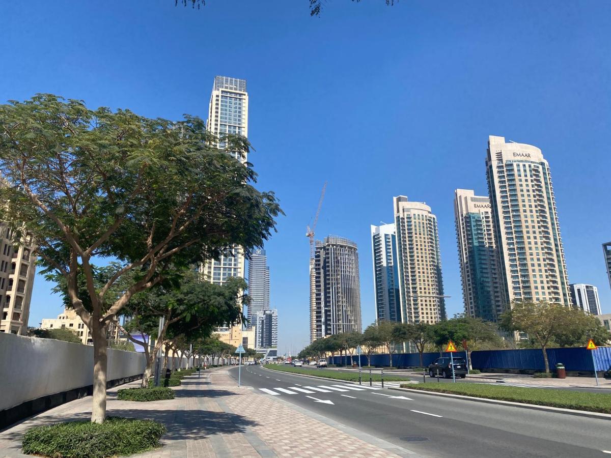 Higuests - Spacious Studio With City Views Near Dubai Mall エクステリア 写真
