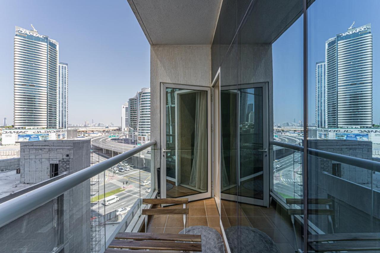 Higuests - Spacious Studio With City Views Near Dubai Mall エクステリア 写真